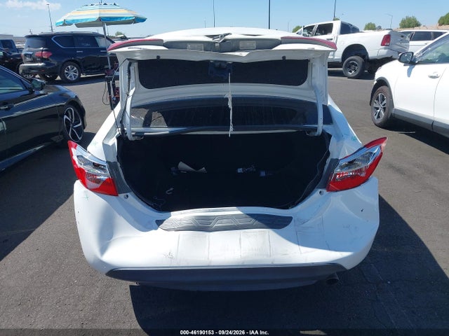 Toyota Corolla S Plus 2016 5YFBURHE3GP520131 Image 16