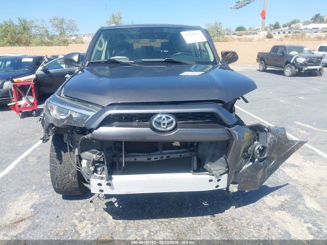 Продаж на аукціоні авто 2017 Toyota 4runner Sr5, vin: JTEZU5JR1H5152840, номер лоту: 46190162