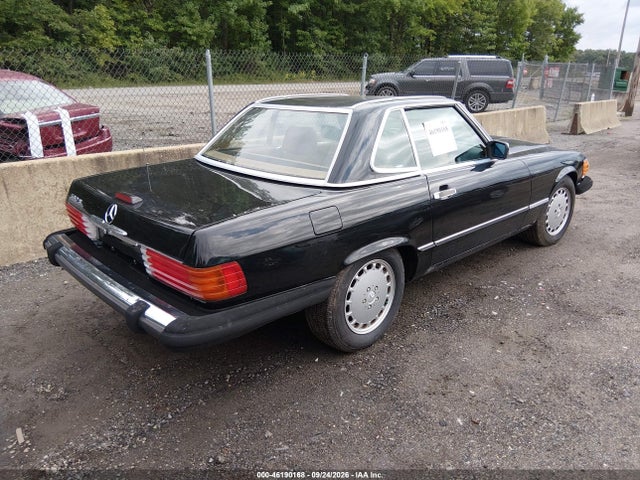 46190168 :رقم المزاد ، WDBBA48D4JA075718 vin ، 1988 Mercedes-benz 560 Sl مزاد بيع