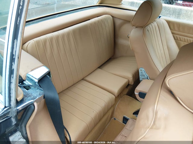 46190168 :رقم المزاد ، WDBBA48D4JA075718 vin ، 1988 Mercedes-benz 560 Sl مزاد بيع