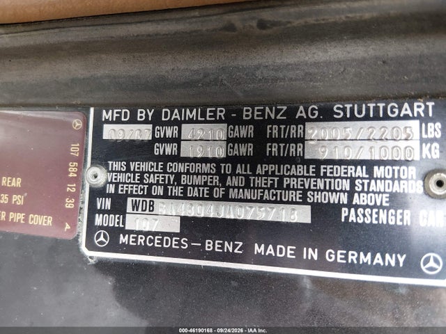 46190168 :رقم المزاد ، WDBBA48D4JA075718 vin ، 1988 Mercedes-benz 560 Sl مزاد بيع
