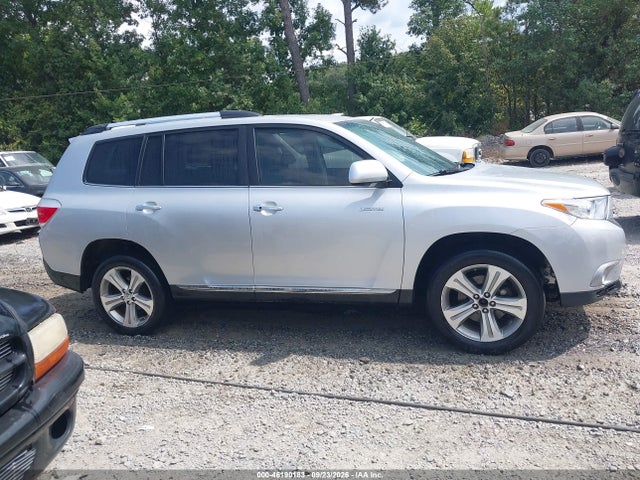46190183 :رقم المزاد ، 5TDDK3EH0BS088494 vin ، 2011 Toyota Highlander Limited V6 مزاد بيع