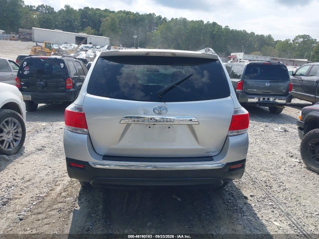 46190183 :رقم المزاد ، 5TDDK3EH0BS088494 vin ، 2011 Toyota Highlander Limited V6 مزاد بيع