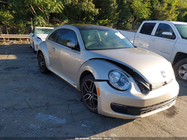 46190185 :رقم المزاد ، 3VWJP7AT8EM612904 vin ، 2014 Volkswagen Beetle 2.5l مزاد بيع