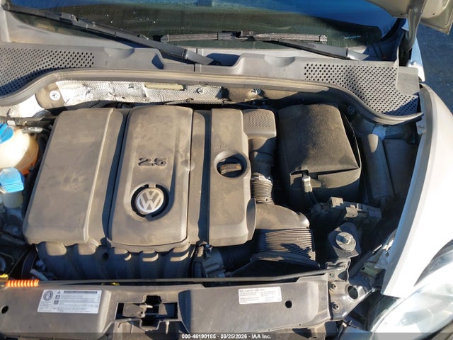 Продаж на аукціоні авто 2014 Volkswagen Beetle 2.5l, vin: 3VWJP7AT8EM612904, номер лоту: 46190185