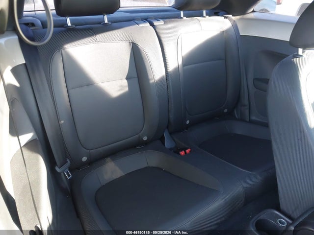 Продаж на аукціоні авто 2014 Volkswagen Beetle 2.5l, vin: 3VWJP7AT8EM612904, номер лоту: 46190185