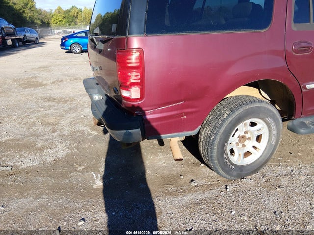 46190209 :رقم المزاد ، 1FMPU16L51LB43113 vin ، 2001 Ford Expedition Xlt مزاد بيع