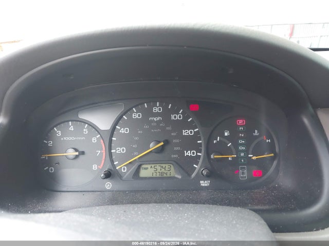2000 Honda Accord 3.0 Ex მანქანა იყიდება აუქციონზე, vin: 1HGCG1658YA032882, აუქციონის ნომერი: 46190216