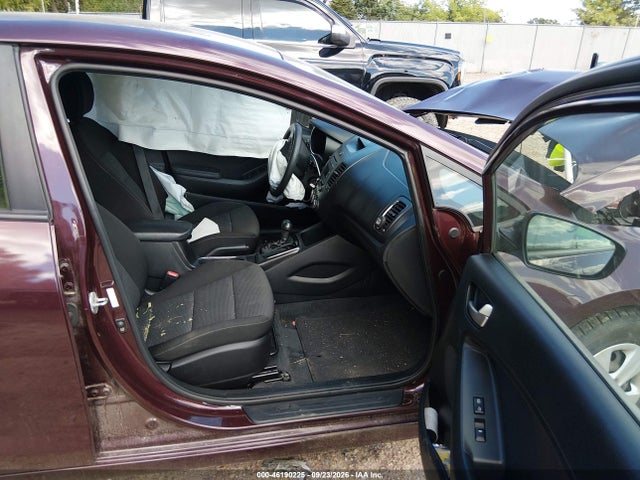 Продаж на аукціоні авто 2017 Kia Forte Lx, vin: 3KPFK4A7XHE158209, номер лоту: 46190225