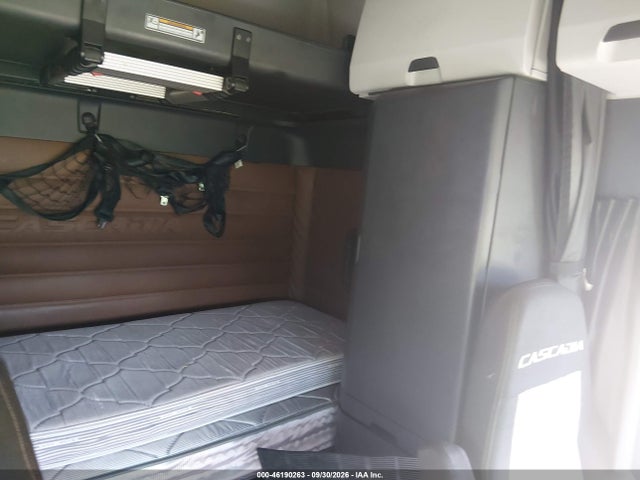 2020 Freightliner New Cascadia 126 მანქანა იყიდება აუქციონზე, vin: 1FUJHHDR9LLKT3133, აუქციონის ნომერი: 46190263