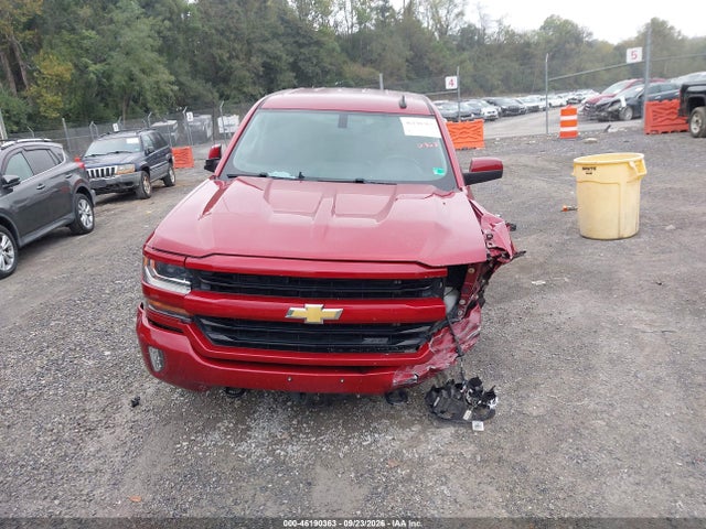 46190363 :رقم المزاد ، 3GCUKRECXJG622914 vin ، 2018 Chevrolet Silverado 1500 2lt مزاد بيع