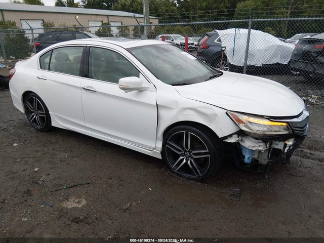46190374 :رقم المزاد ، 1HGCR3F92HA033065 vin ، 2017 Honda Accord Touring V6 مزاد بيع