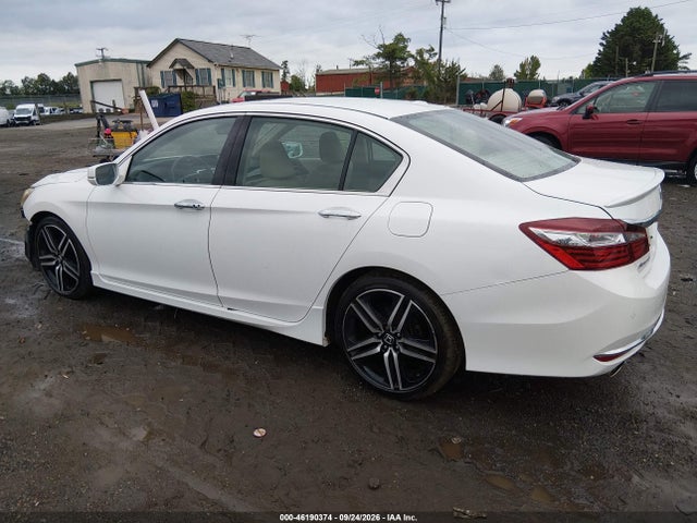 Aukcja sprzedaży 2017 Honda Accord Touring V6, vin: 1HGCR3F92HA033065, numer aukcji: 46190374