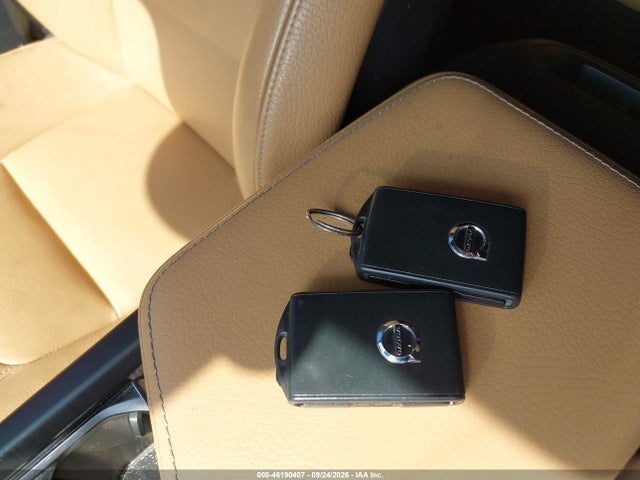 Volvo V60 T5 Momentum 2020 YV1102EK3L2356083 Image 11