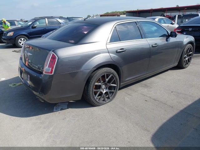 Продажа на аукционе авто 2013 Chrysler 300 300s, vin: 2C3CCABG3DH728261, номер лота: 46190409