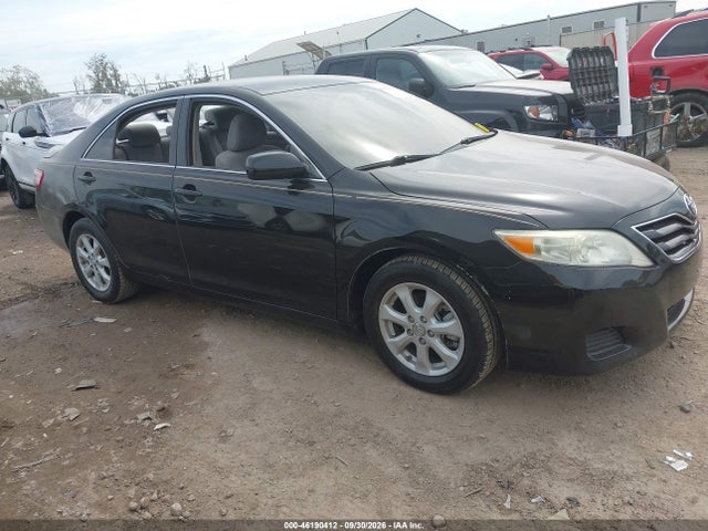 46190412 :رقم المزاد ، 4T4BF3EK6BR214393 vin ، 2011 Toyota Camry Le مزاد بيع