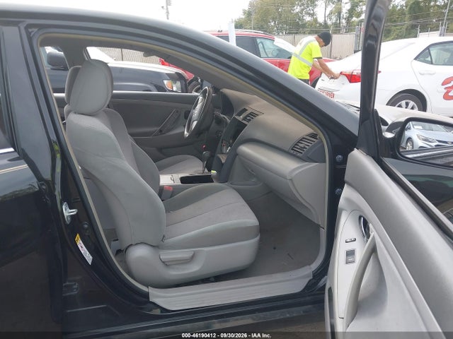 46190412 :رقم المزاد ، 4T4BF3EK6BR214393 vin ، 2011 Toyota Camry Le مزاد بيع