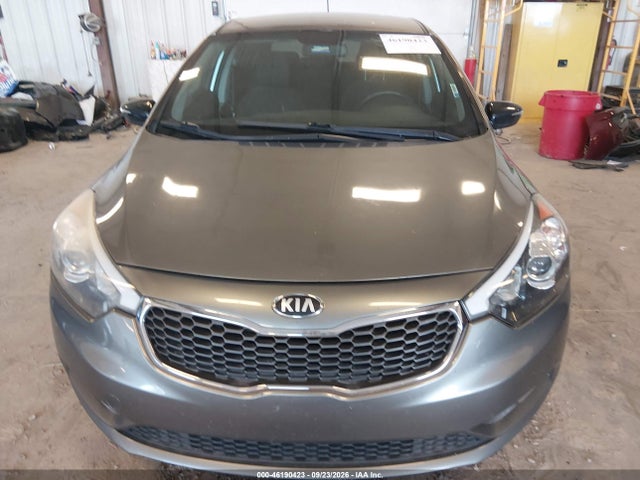 2016 Kia Forte 5-door Lx მანქანა იყიდება აუქციონზე, vin: KNAFK5A8XG5636182, აუქციონის ნომერი: 46190423