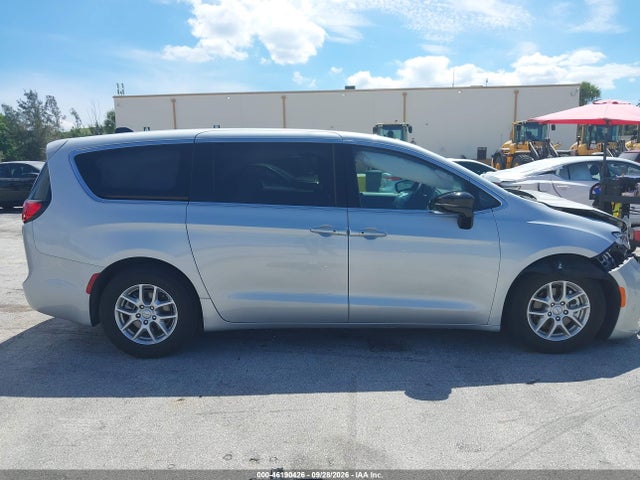 Продажа на аукционе авто 2026 Chrysler Pacifica Select, vin: 2C4RC1BG1TR182641, номер лота: 46190426