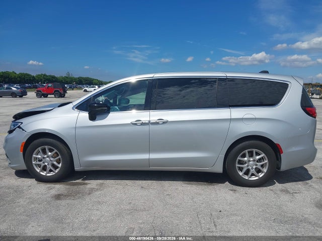 Продажа на аукционе авто 2026 Chrysler Pacifica Select, vin: 2C4RC1BG1TR182641, номер лота: 46190426
