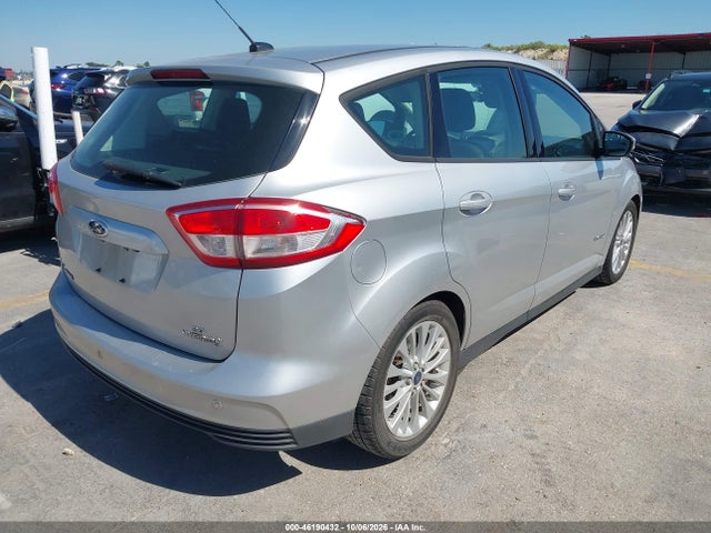 1FADP5AUXHL102692 Ford C-MAX SE