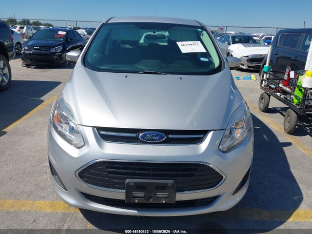 1FADP5AUXHL102692 Ford C-MAX SE