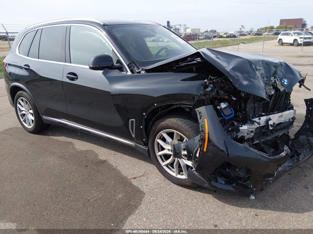 Продажа на аукционе авто 2022 Bmw X5 Xdrive40i, vin: 5UXCR6C07N9M57150, номер лота: 46190444