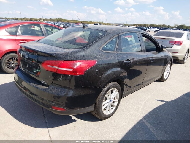 Ford FOCUS SE 2015 1FADP3F24FL242889 Image 4