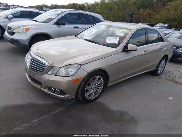 46190508 :رقم المزاد ، WDDHF5GB1BA323689 vin ، 2011 Mercedes-benz E 350 مزاد بيع