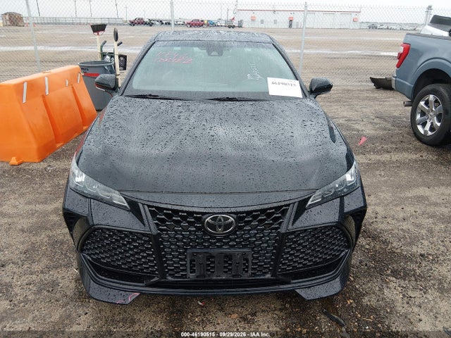 46190515 :رقم المزاد ، 4T1FZ1FB3MU069998 vin ، 2021 Toyota Avalon Trd مزاد بيع