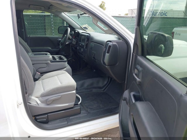 46190537 :رقم المزاد ، 1GCNCNEH9JZ172307 vin ، 2018 Chevrolet Silverado 1500 Wt مزاد بيع