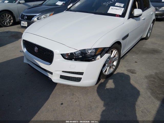 46190573 :رقم المزاد ، SAJAD4BN3HA968142 vin ، 2017 Jaguar Xe 20d Premium مزاد بيع