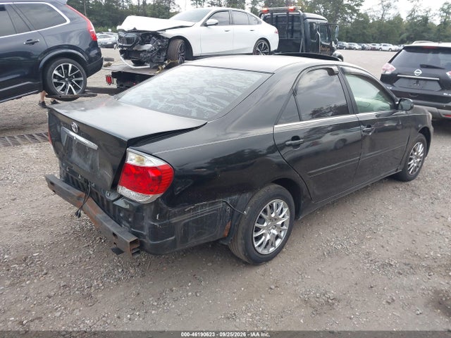 46190623 :رقم المزاد ، 4T1BE30K65U592156 vin ، 2005 Toyota Camry Le مزاد بيع