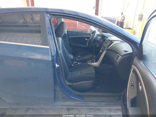 46190628 :رقم المزاد ، KMHD35LH2FU241739 vin ، 2015 Hyundai Elantra Gt مزاد بيع