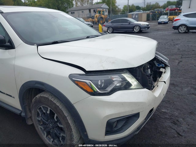 Продажа на аукционе авто 2020 Nissan Pathfinder Sl 4wd, vin: 5N1DR2CM1LC638385, номер лота: 46190634
