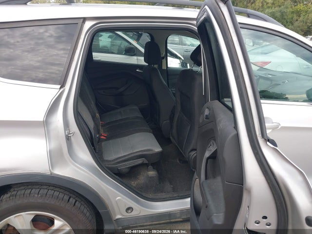 Продажа на аукционе авто 2016 Ford Escape Se, vin: 1FMCU0GX7GUA20006, номер лота: 46190638