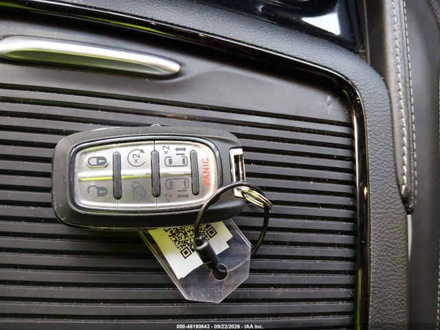 2026 Chrysler Pacifica Limited მანქანა იყიდება აუქციონზე, vin: 2C4RC1GG6TR159509, აუქციონის ნომერი: 46190643