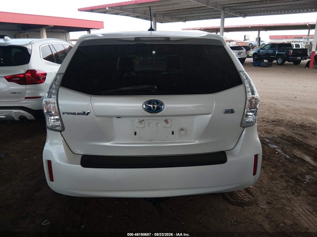Продаж на аукціоні авто 2014 Toyota Prius V Three, vin: JTDZN3EU9E3315696, номер лоту: 46190687