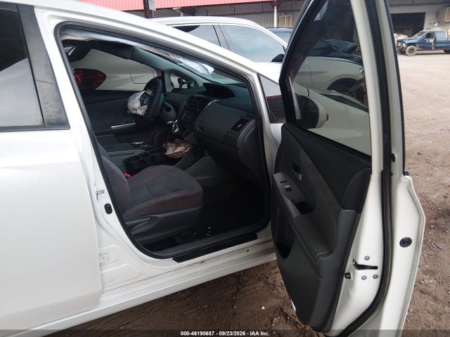 Продаж на аукціоні авто 2014 Toyota Prius V Three, vin: JTDZN3EU9E3315696, номер лоту: 46190687
