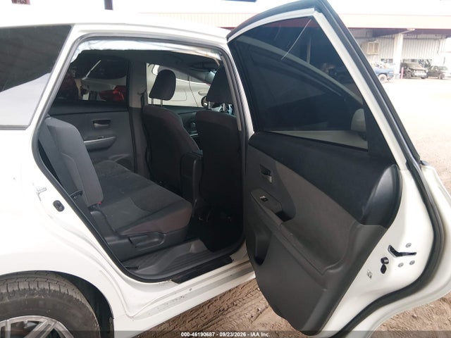 Продаж на аукціоні авто 2014 Toyota Prius V Three, vin: JTDZN3EU9E3315696, номер лоту: 46190687