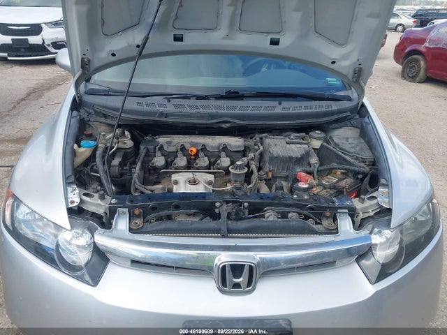 2008 Honda Civic Sdn Lx მანქანა იყიდება აუქციონზე, vin: 1HGFA16558L104429, აუქციონის ნომერი: 46190689