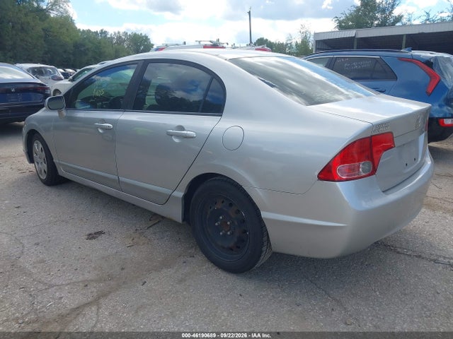2008 Honda Civic Sdn Lx მანქანა იყიდება აუქციონზე, vin: 1HGFA16558L104429, აუქციონის ნომერი: 46190689