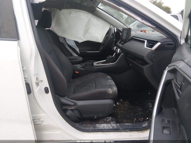 Продажа на аукционе авто 2020 Toyota Rav4 Le, vin: 2T3F1RFV5LW128037, номер лота: 46190691