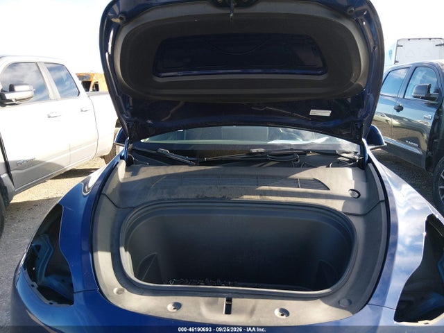 7SAYGDEE7NF319711 Tesla Model Y Long Range