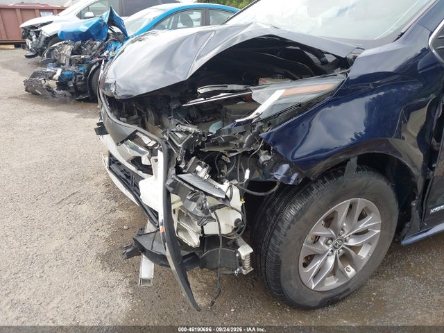 Продажа на аукционе авто 2021 Toyota Sienna Le, vin: 5TDBSKFCXMS020663, номер лота: 46190696