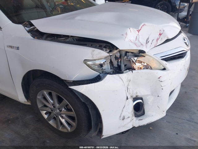 2011 Toyota Camry Hybrid მანქანა იყიდება აუქციონზე, vin: 4T1BB3EK3BU131381, აუქციონის ნომერი: 46190701