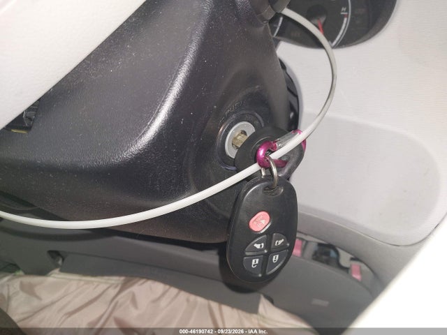 Продаж на аукціоні авто 2012 Toyota Sienna Le V6 8 Passenger, vin: 5TDKK3DC3CS228228, номер лоту: 46190742