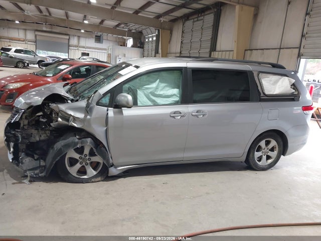 Продаж на аукціоні авто 2012 Toyota Sienna Le V6 8 Passenger, vin: 5TDKK3DC3CS228228, номер лоту: 46190742