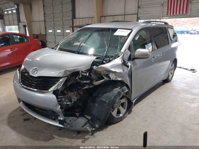 Продаж на аукціоні авто 2012 Toyota Sienna Le V6 8 Passenger, vin: 5TDKK3DC3CS228228, номер лоту: 46190742