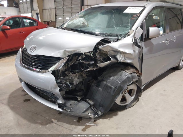 Продаж на аукціоні авто 2012 Toyota Sienna Le V6 8 Passenger, vin: 5TDKK3DC3CS228228, номер лоту: 46190742